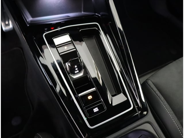 Volkswagen Golf 1.5 eTSI DSG Golf VIII