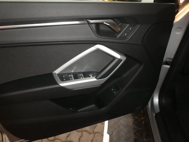 Audi Q3 45 TFSI Hybride