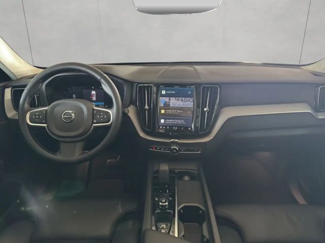 Volvo XC60 AWD Core