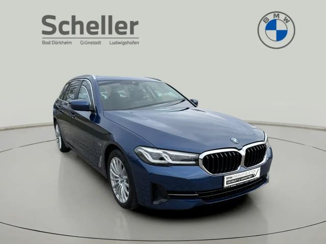 BMW 530 530e Touring