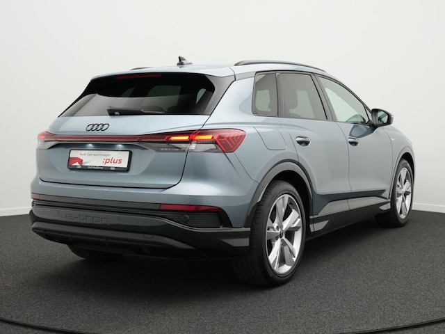 Audi Q4 e-tron SUV 45 e-tron Audi Q4 e-tron