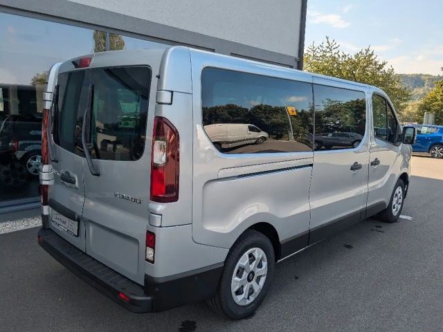 Renault Trafic Combi L2H1