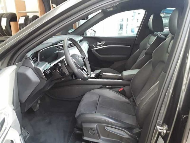 Audi e-tron 50 Quattro S-Line Sportback