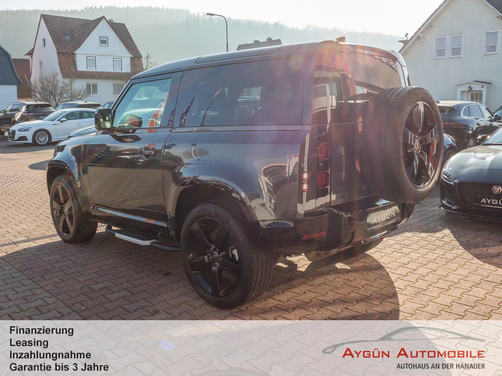 Land Rover Defender 90 Dynamic HSE P400