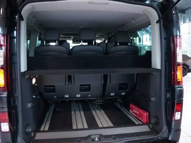 Renault Trafic Grand L2H1 Spaceclass