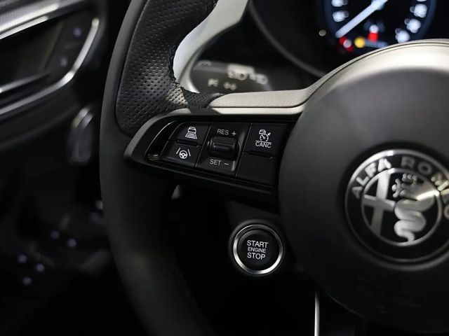 Alfa Romeo Giulia AT8 Q4 Veloce