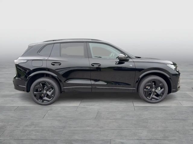 Volkswagen Tiguan 4Motion DSG R-Line