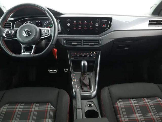 Volkswagen Polo 2.0 TSI DSG GTI