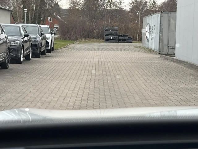 Volkswagen Tiguan R-Line eHybrid