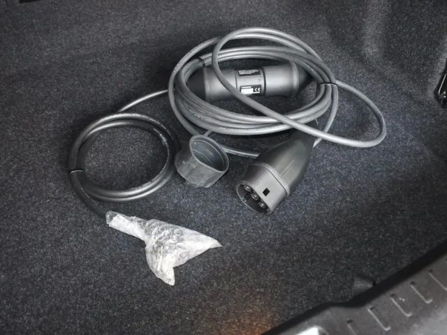 Volvo S60 AWD Dark Recharge Ultimate