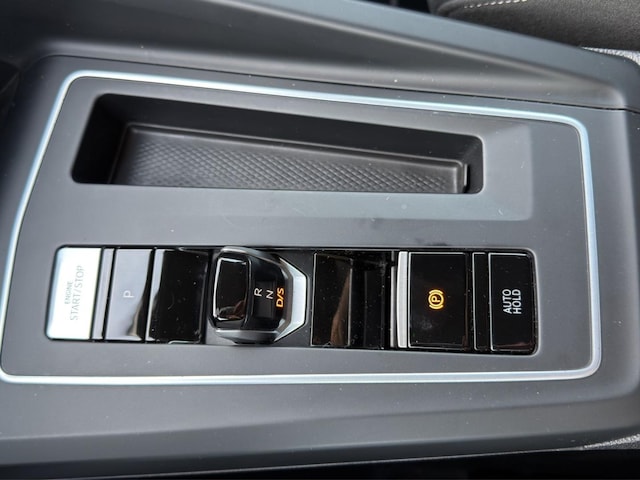 Volkswagen Golf 2.0 TSI DSG Style