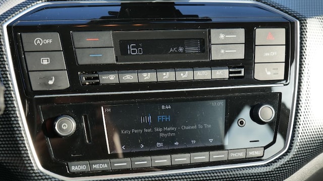 Volkswagen up! 1.0 65PS 5-Gang