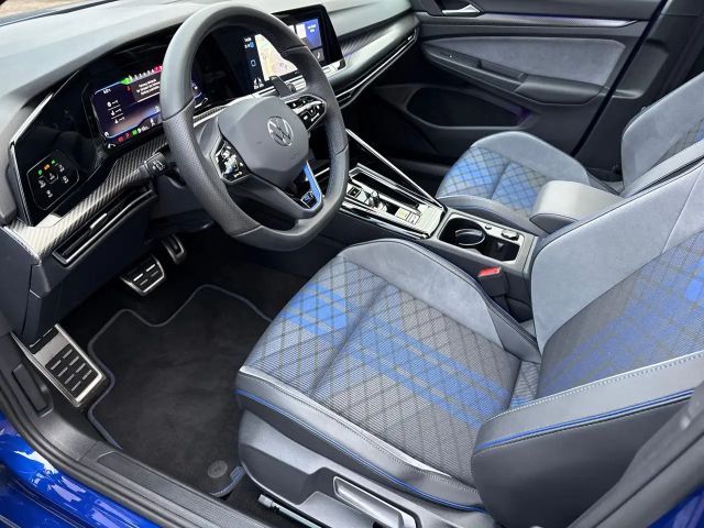 Volkswagen Golf 2.0 TSI DSG Golf VIII