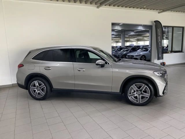 Mercedes-Benz GLC 300 4MATIC AMG Line