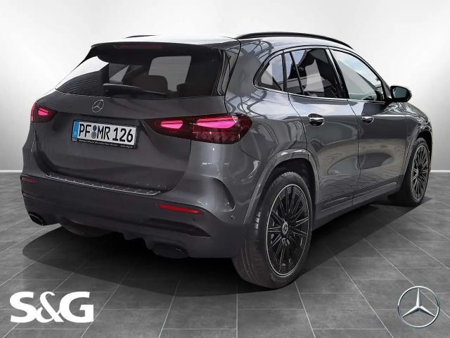 Mercedes-Benz GLA 220 4MATIC AMG Line
