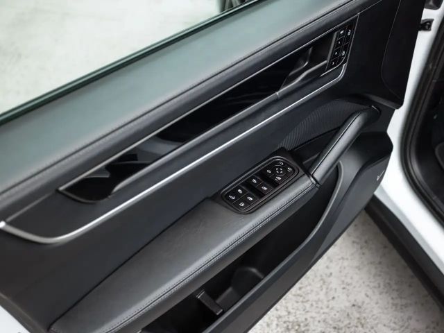 Porsche Cayenne Coupé E-Hybrid Turbo