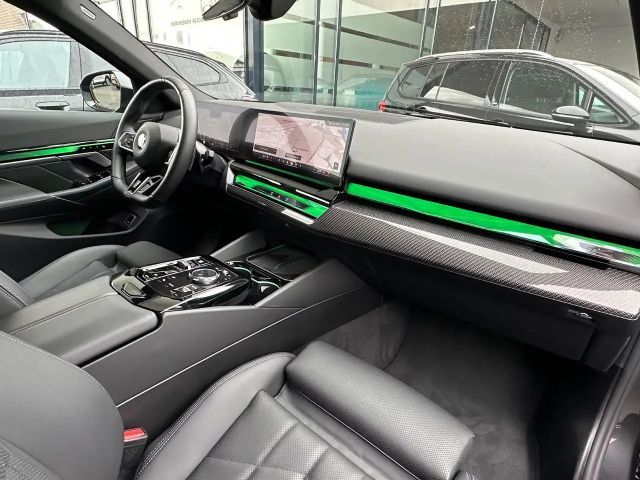 BMW 520 520d M-Sport Touring