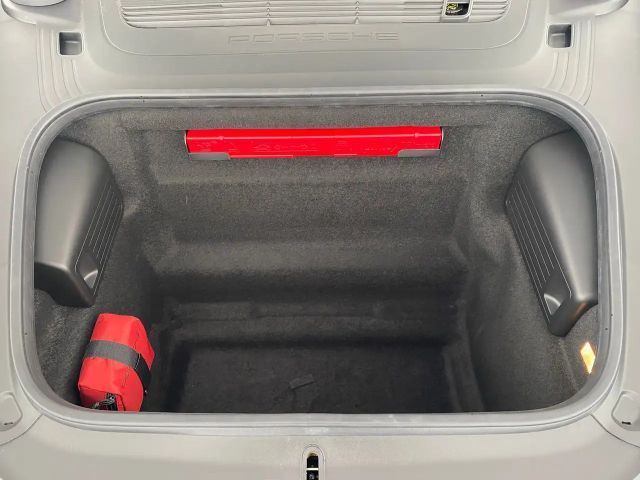 Porsche Boxster 718 S