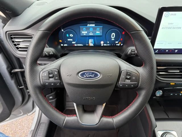 Ford Kuga Hybrid ST Line X