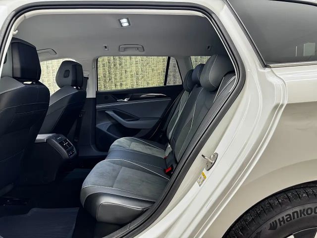 Volkswagen Passat ACT Business DSG Variant