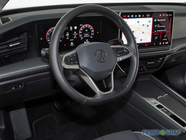 Volkswagen Passat 1.5 eTSI Business Variant