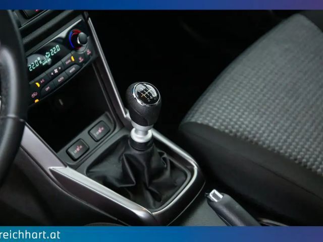 Suzuki S-Cross Hybrid