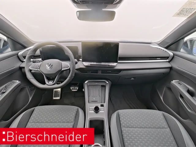 Volkswagen T-Roc 1.5 eTSI DSG IQ.Drive R-Line