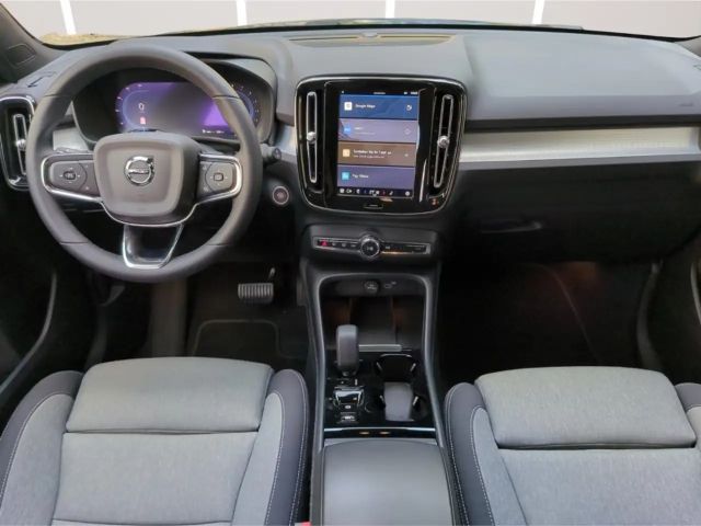 Volvo XC40 Dark Plus