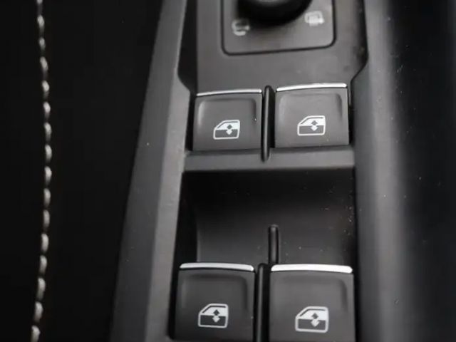 Volkswagen Arteon 2.0 TSI R-Line