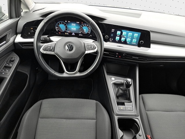 Volkswagen Golf 1.0 TSI Variant