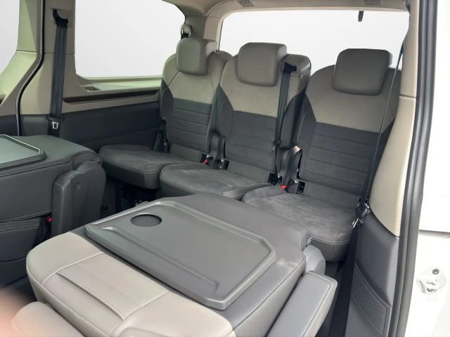 Volkswagen Multivan 2.0 TDI DSG Lang Style T7