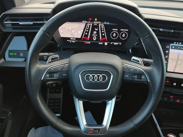 Audi RS3 Quattro S-Tronic Sedan