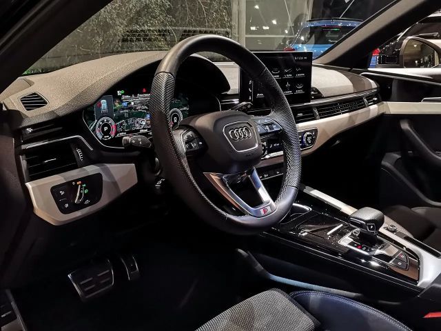 Audi A4 35 TDI Competition S-Line