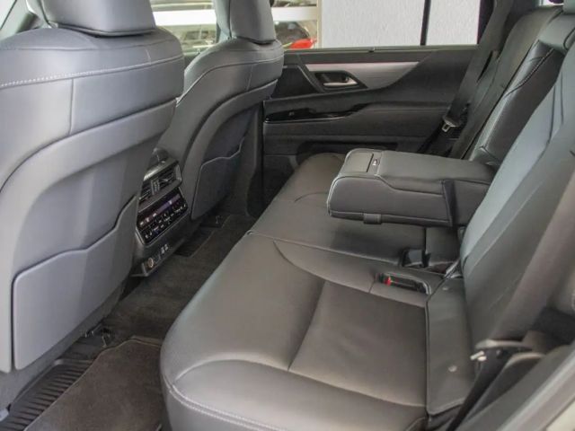 Lexus LX-Serie F Sport Sport