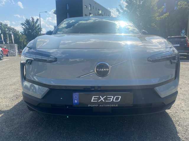 Volvo EX30 19'