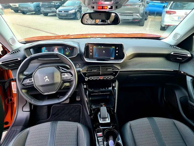 Peugeot E-2008 Allure Pack
