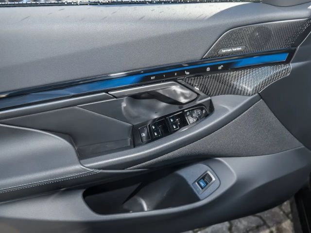 BMW 520 520d M-Sport Touring