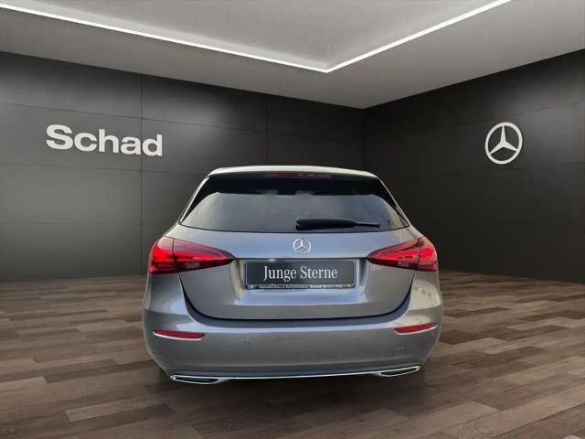 Mercedes-Benz A 200 Progressive