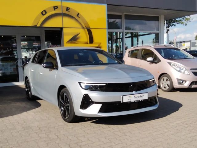 Opel Astra GS-Line Grand Sport