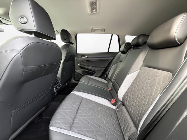 Volkswagen Golf 2.0 TDI DSG Golf VIII Variant