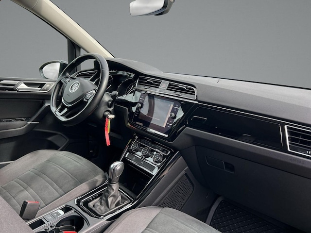 Volkswagen Touran 1.5 TSI DSG Highline