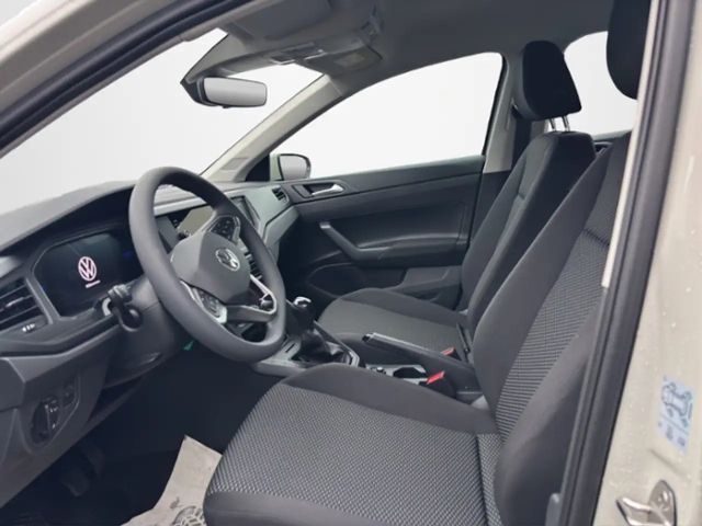 Volkswagen Polo 1.0 / 80 PS / LED / SH / PDC