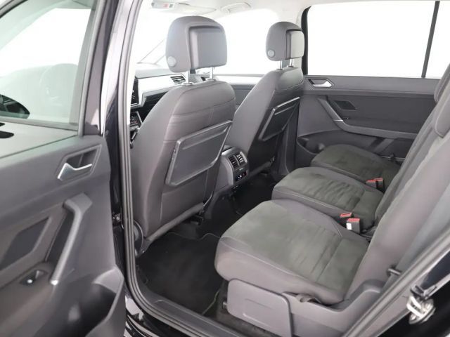 Volkswagen Touran DSG Life