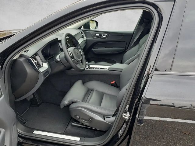 Volvo XC60 AWD Dark Plus T6