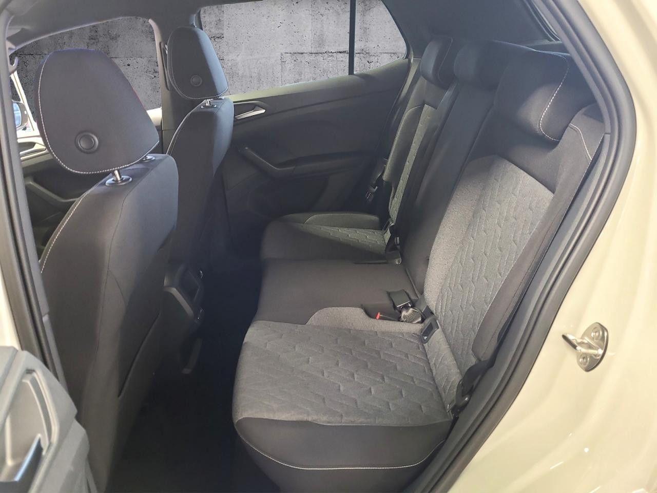 Volkswagen T-Cross Move