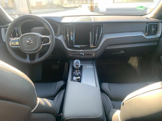 Volvo XC60 AWD Plus Recharge