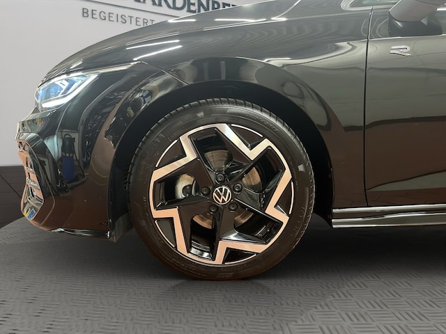 Volkswagen Golf 1.5 TSI DSG Golf VIII R-Line