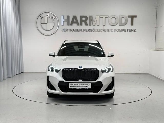 BMW iX1 xDrive30