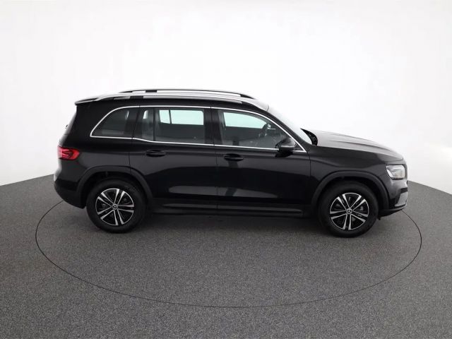 Mercedes-Benz GLB 200 4MATIC GLB 200 d