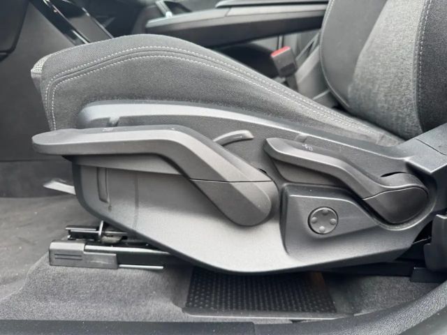 BMW X1 20dxA +NAVI+SPORTSITZ+LED+SHZ+LHZ+CAM+FLA+